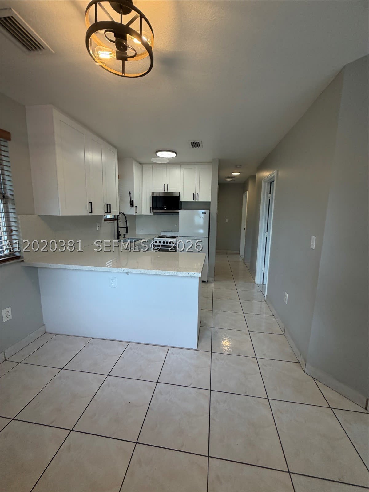 16940 SW 94th Ave – photo 5