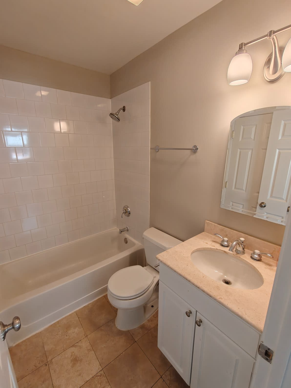 4954 N Ridgeway Ave – photo 5