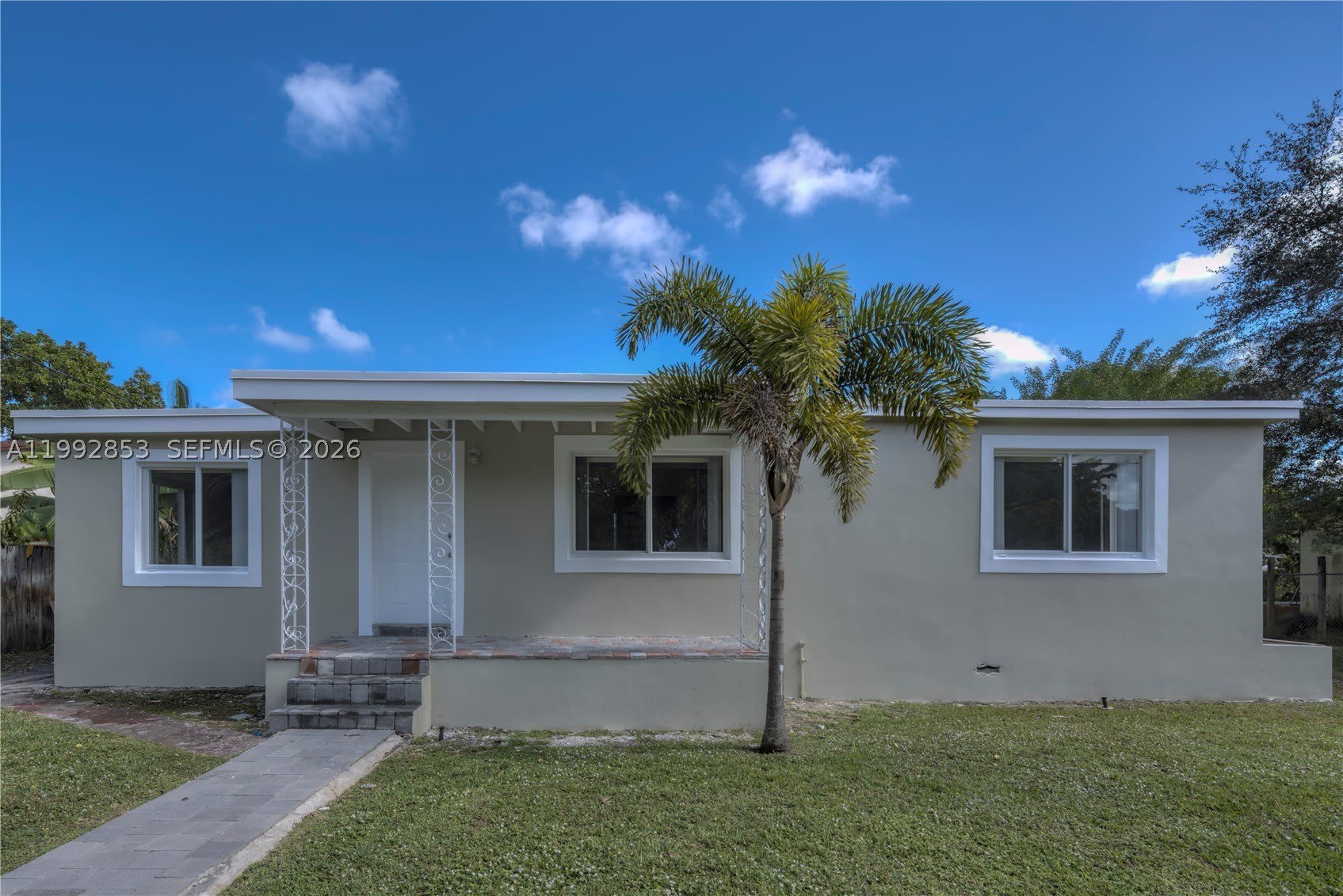 14115 NW 5th Ave – photo 3