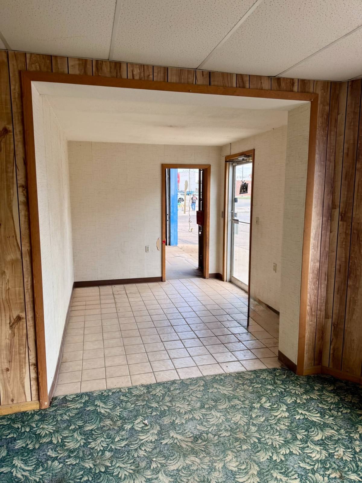 305 W 5th Street – photo 4