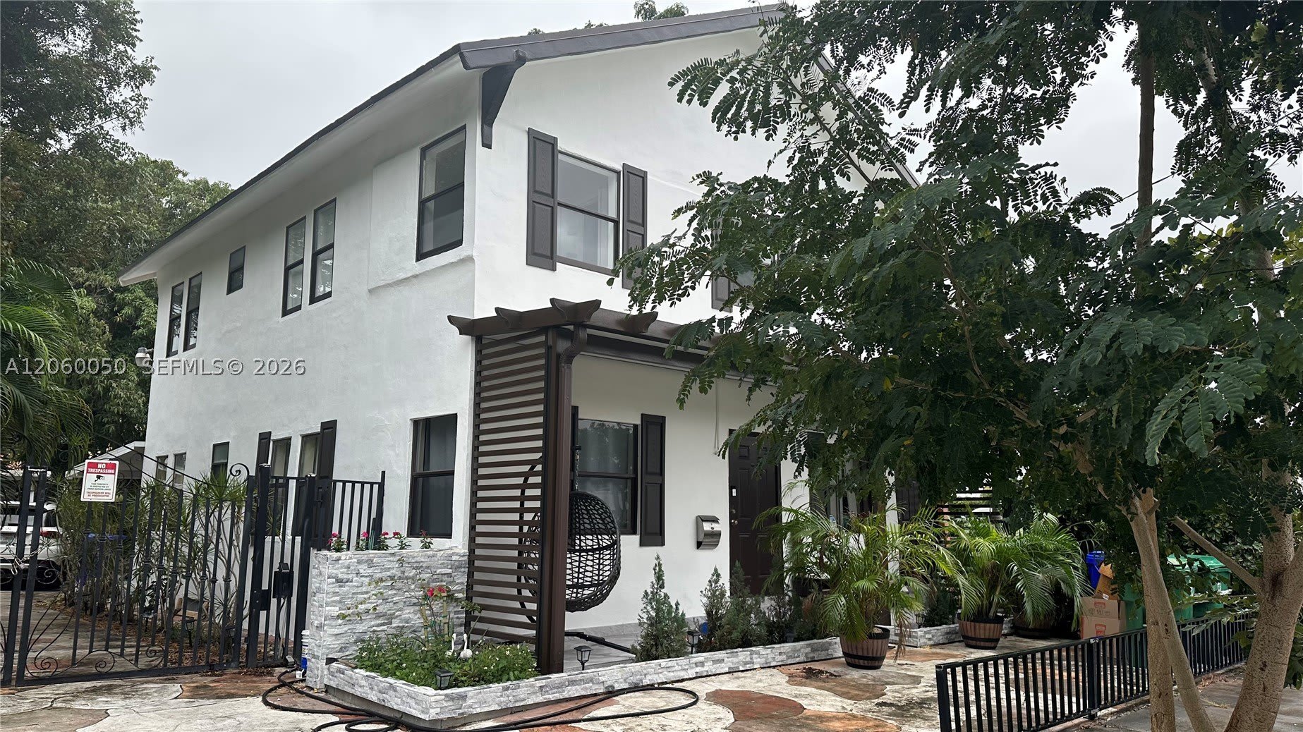 1670 SW 20th St – photo 2