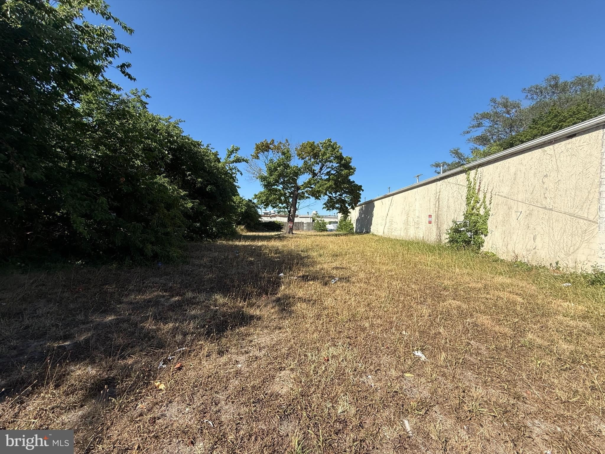 64 E WASHINGTON Avenue – photo 4