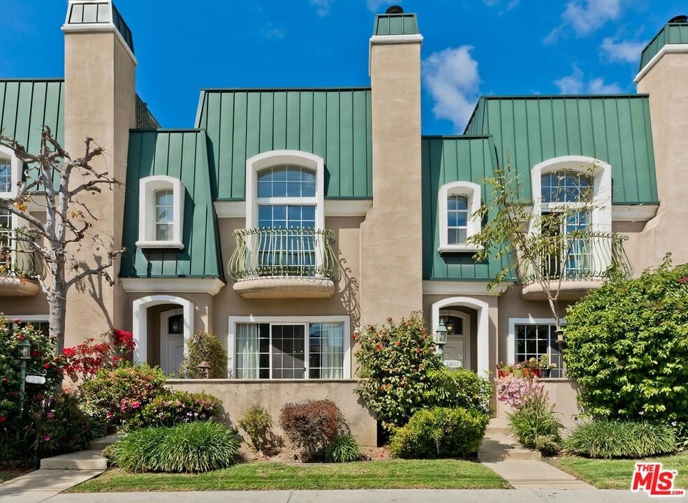 11603 Mississippi Ave – photo 1