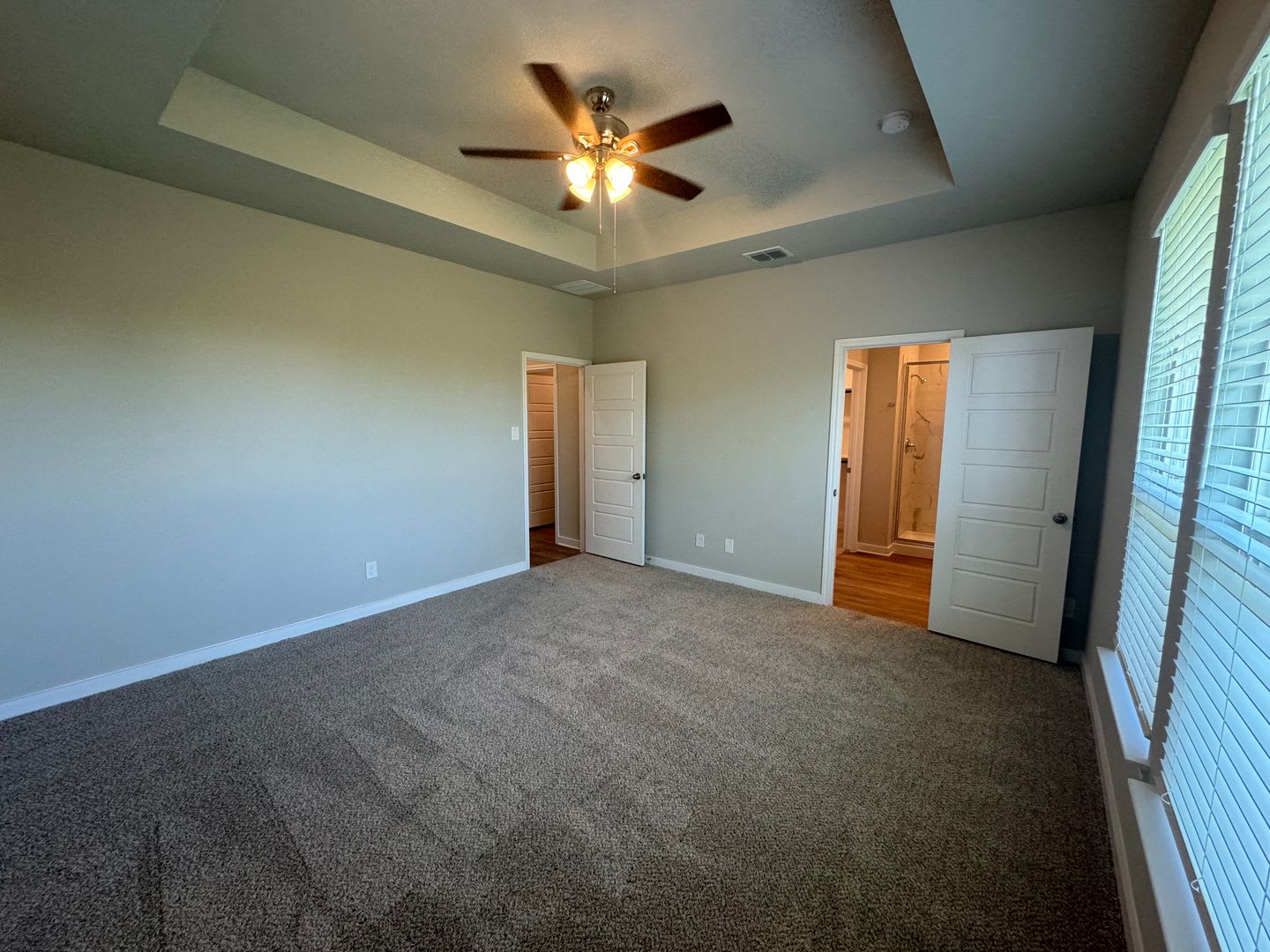 Stunning 3x2 Luxury Duplex in Buda, TX! – photo 3