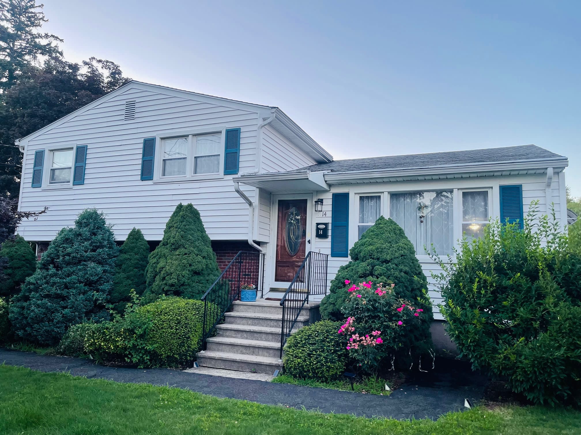 14 Alden St – photo 2