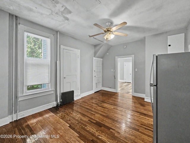 828 Cedar Avenue – photo 5