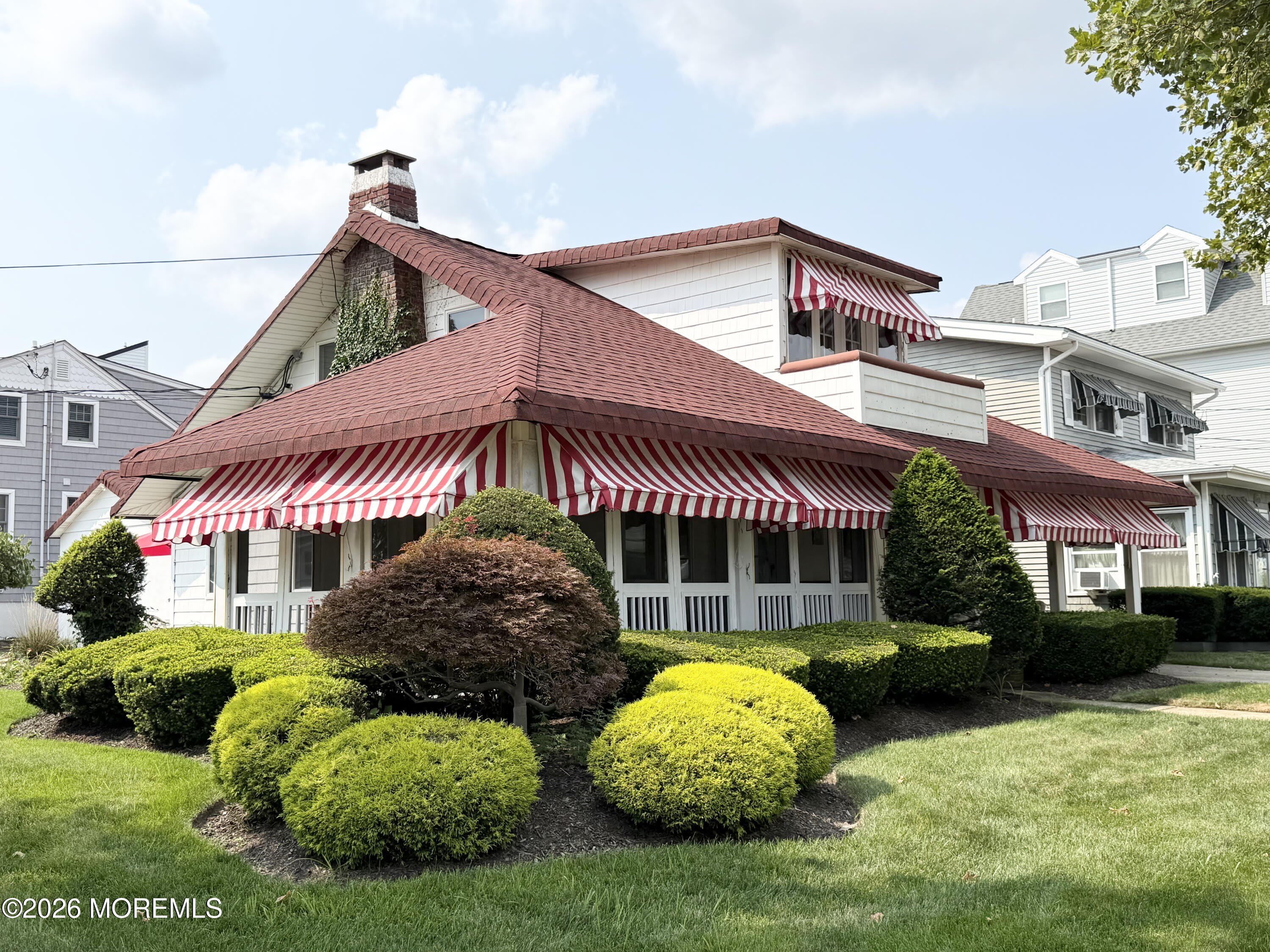 1711 Snyder Avenue – photo 2