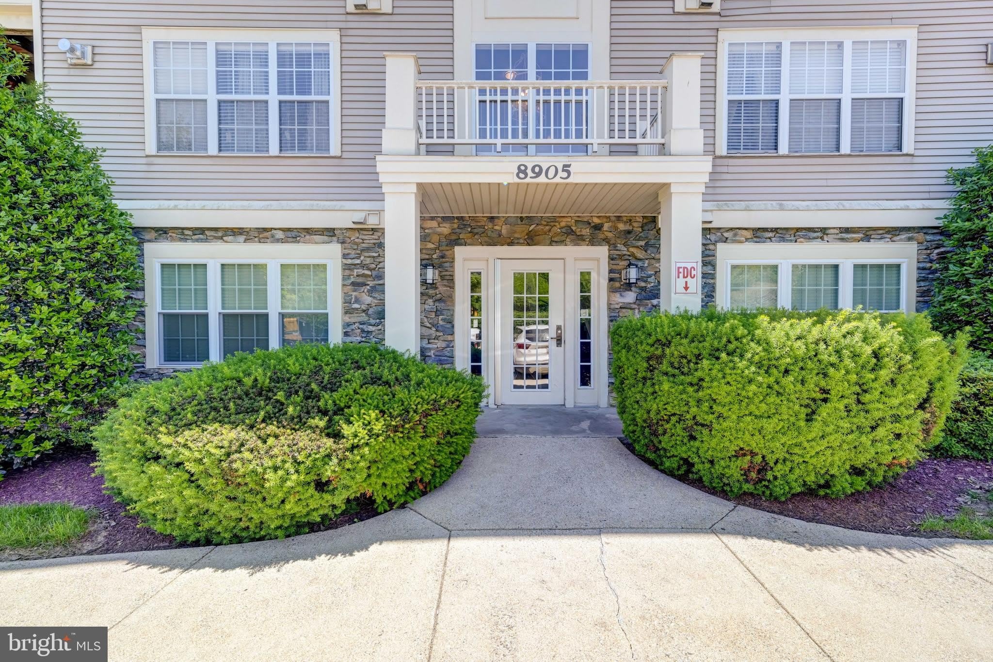8905 STONE CREEK Place – photo 2