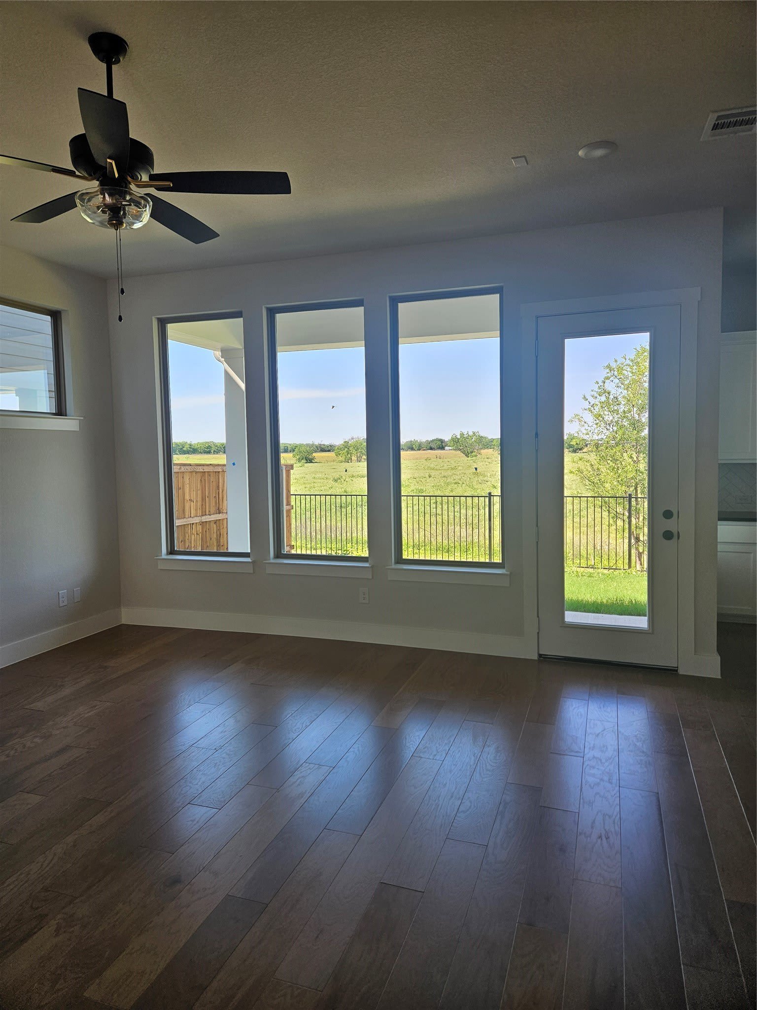 221 Chestnut Street – photo 5