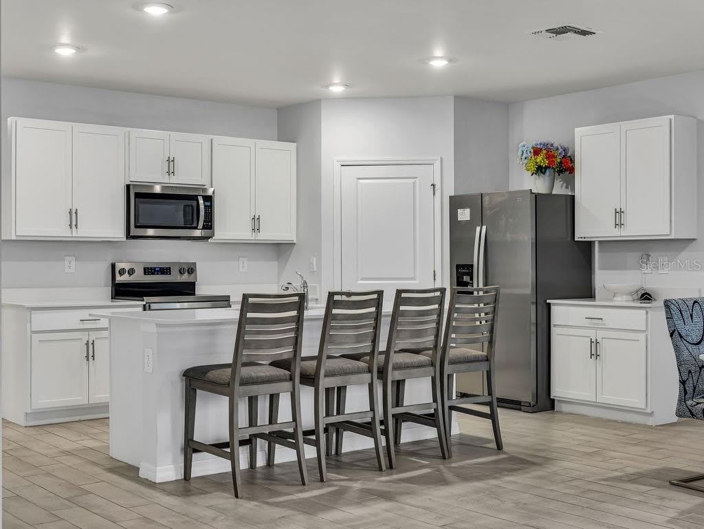 1048 Adalia Terrace – photo 3