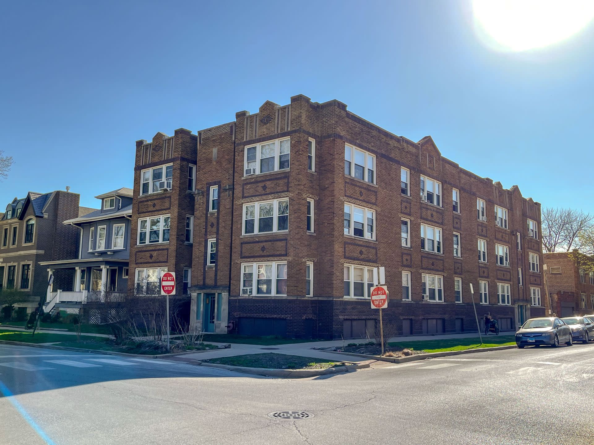 North Center / St. Bens – photo 1