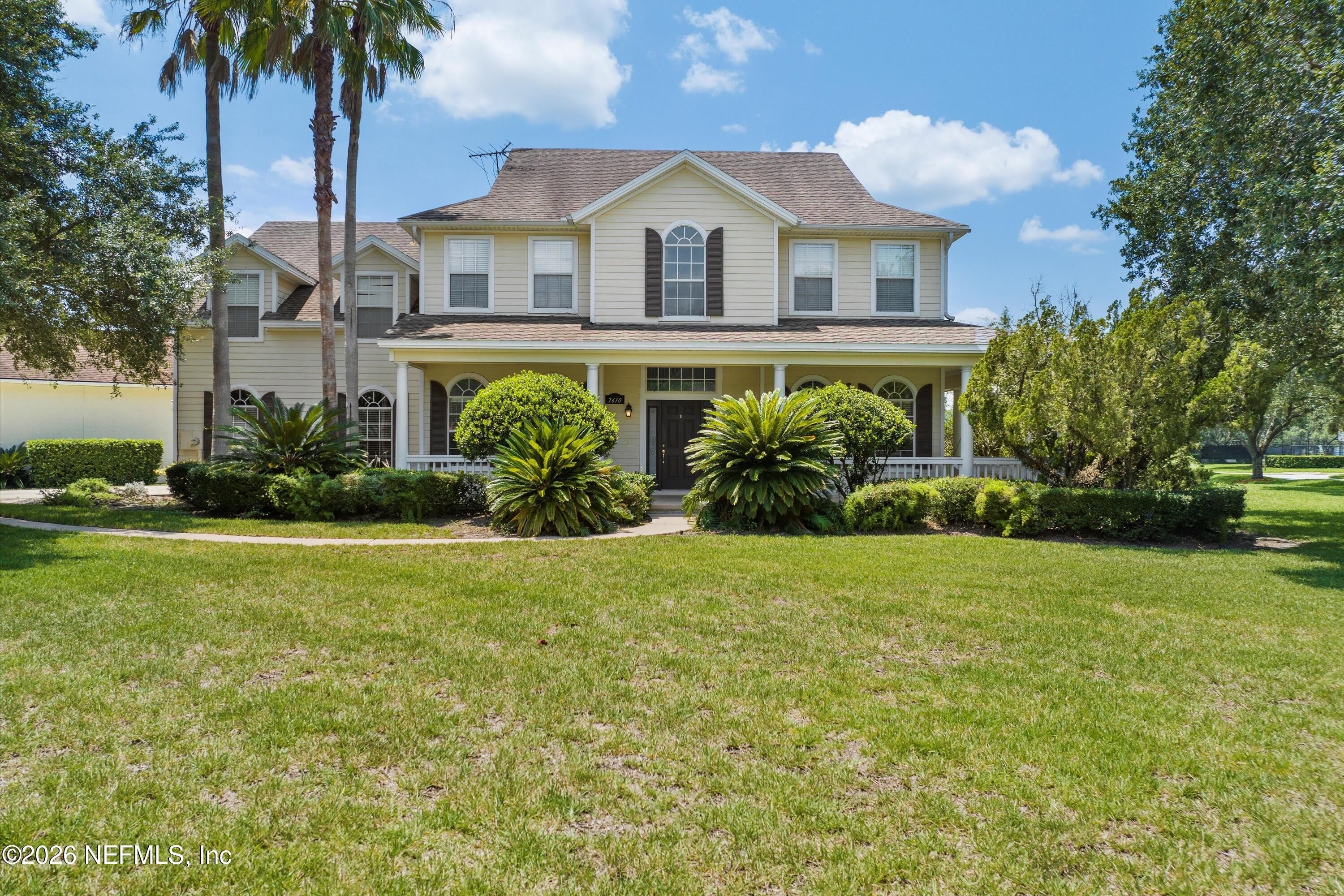7610 SENTRY OAK Circle W – photo 1