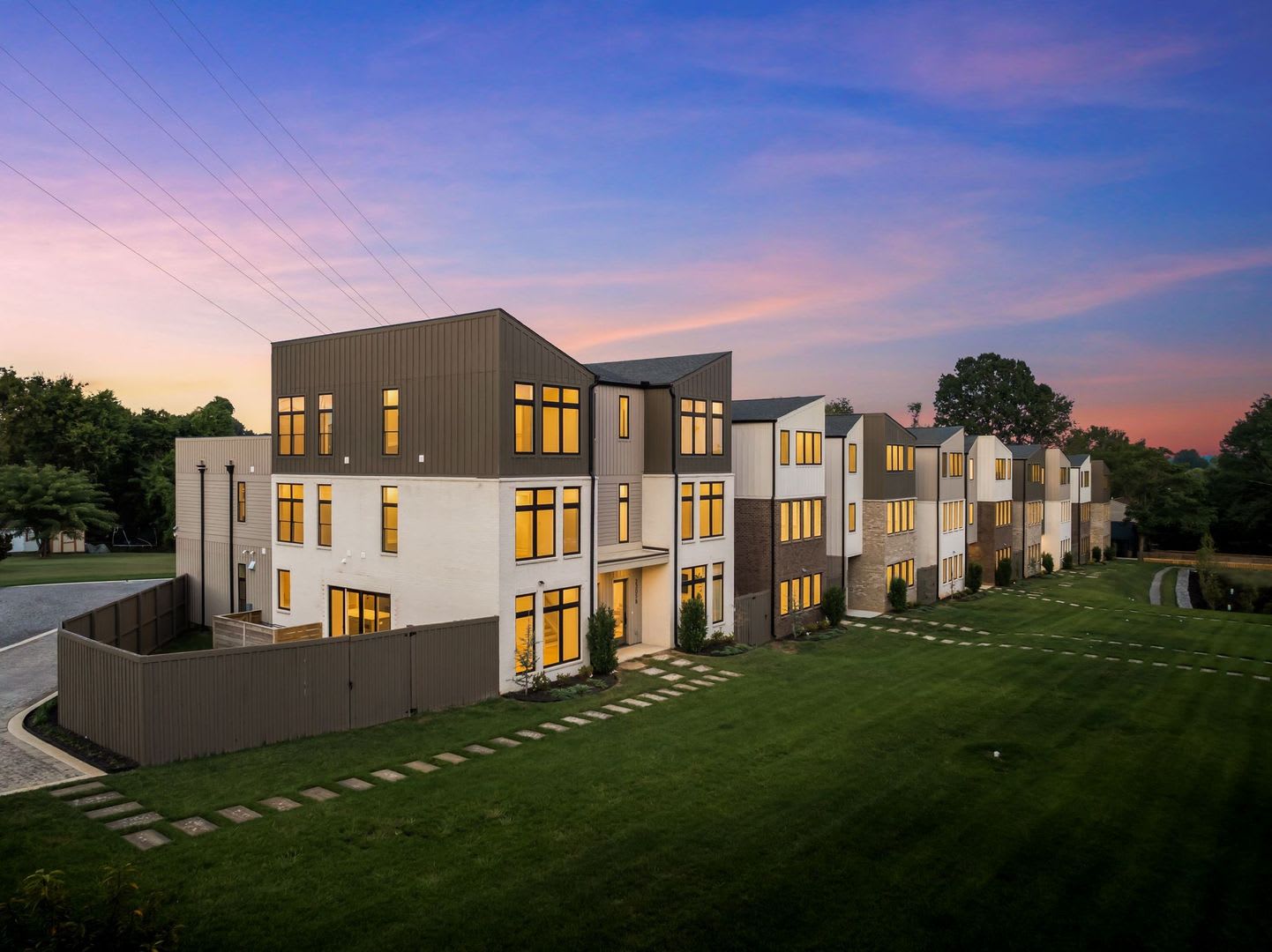 Brand New Townhome in The Heart Of East Nashville – photo 2