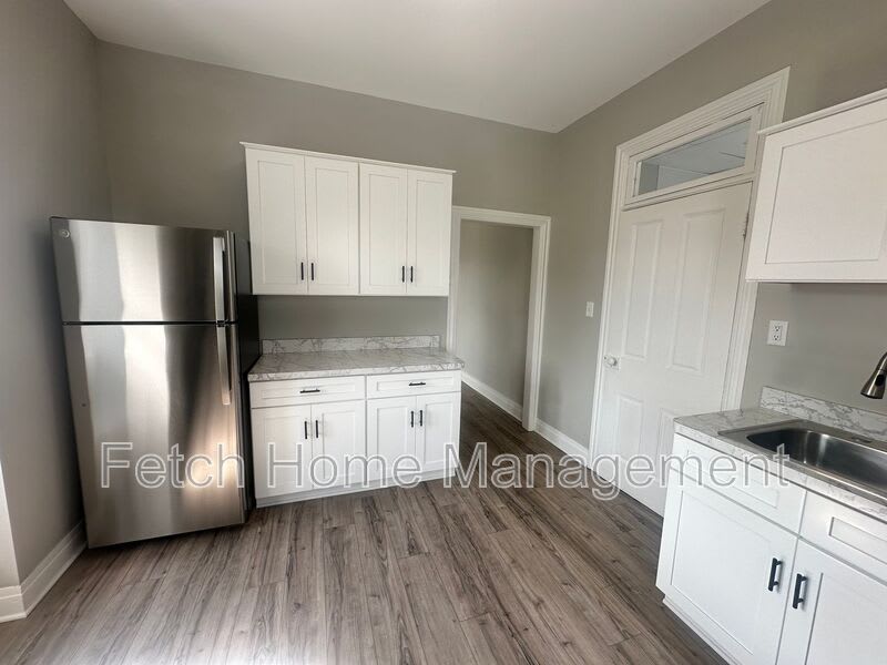 701 Walnut Street – photo 4