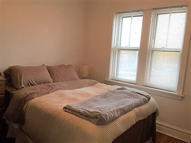 5801 North Rockwell Street – photo 3
