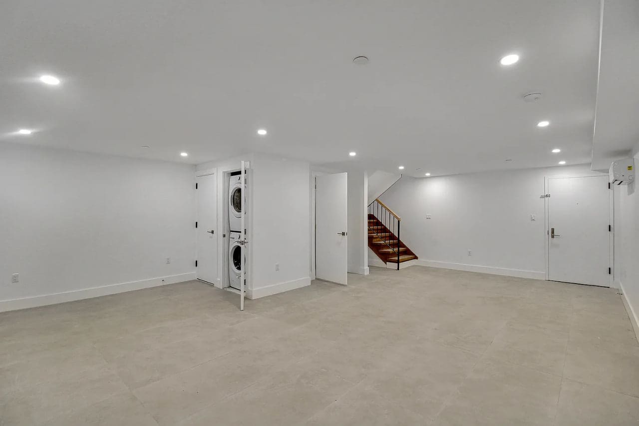 1487 Madison St Apt 49G – photo 4