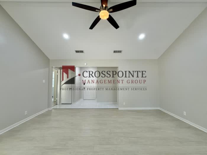 1103 Donna Drive – photo 3