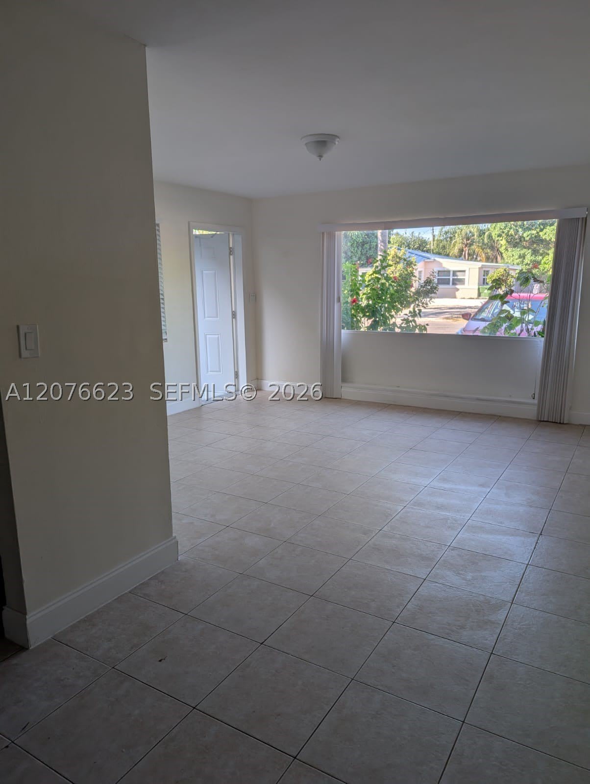 1118 NW 2nd Ave – photo 4