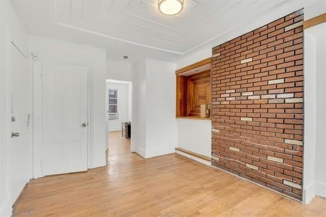 17 HANCOCK AVE – photo 4