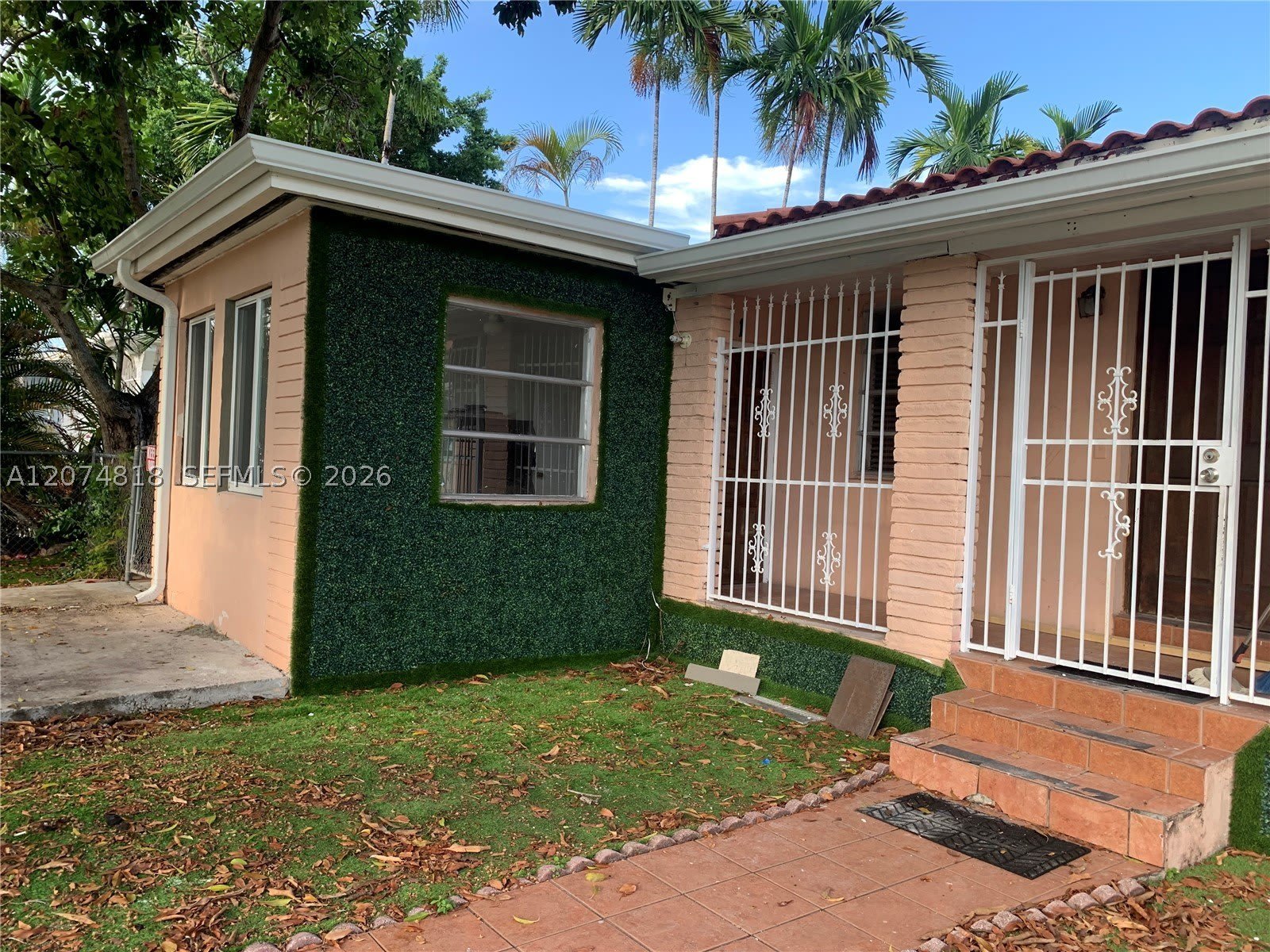 1901 E 5th Ave – photo 1