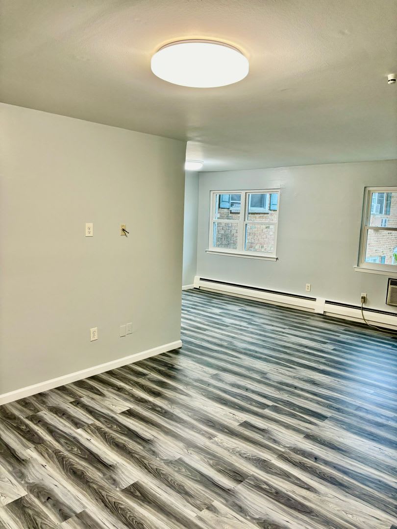 1 Bedroom Condo For Rent – photo 3