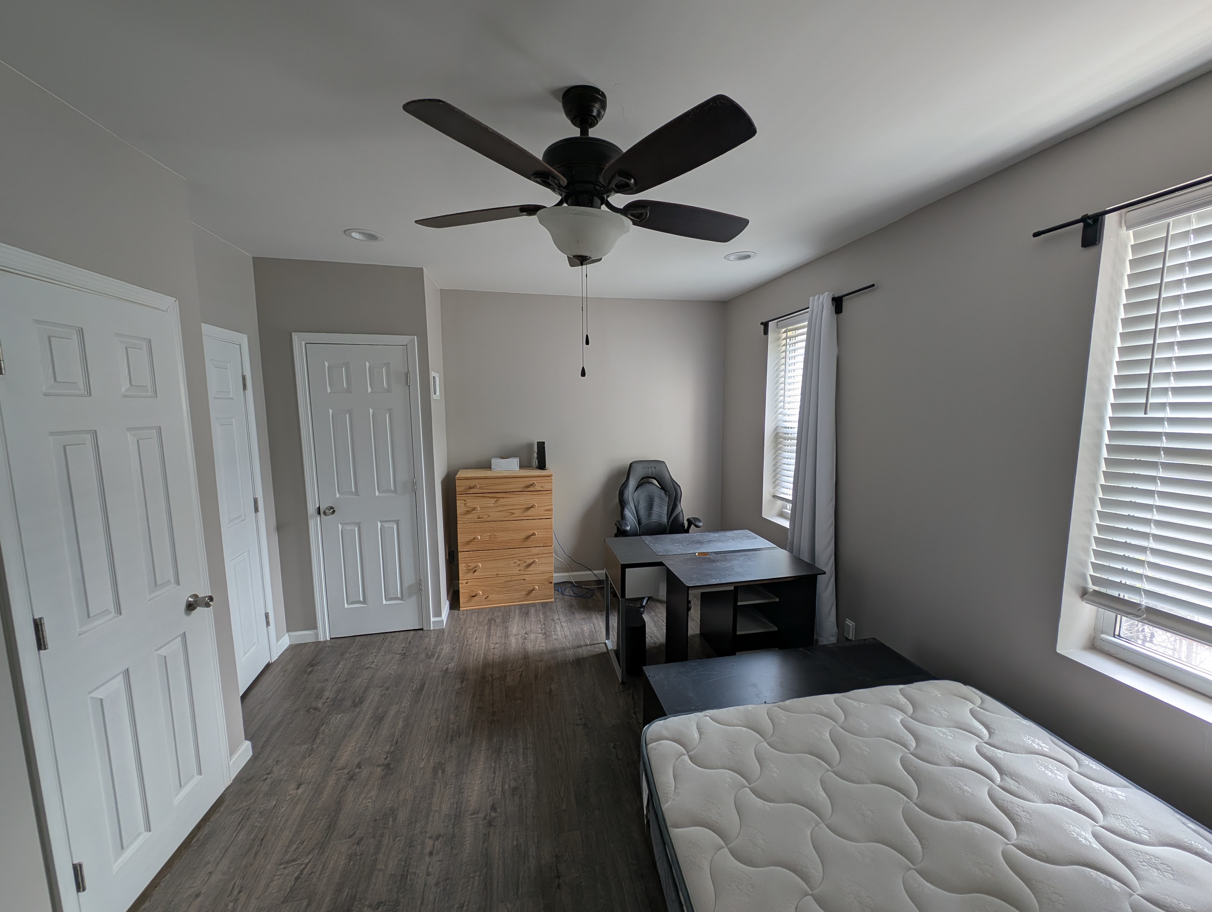 5325 Hadfield St – photo 4
