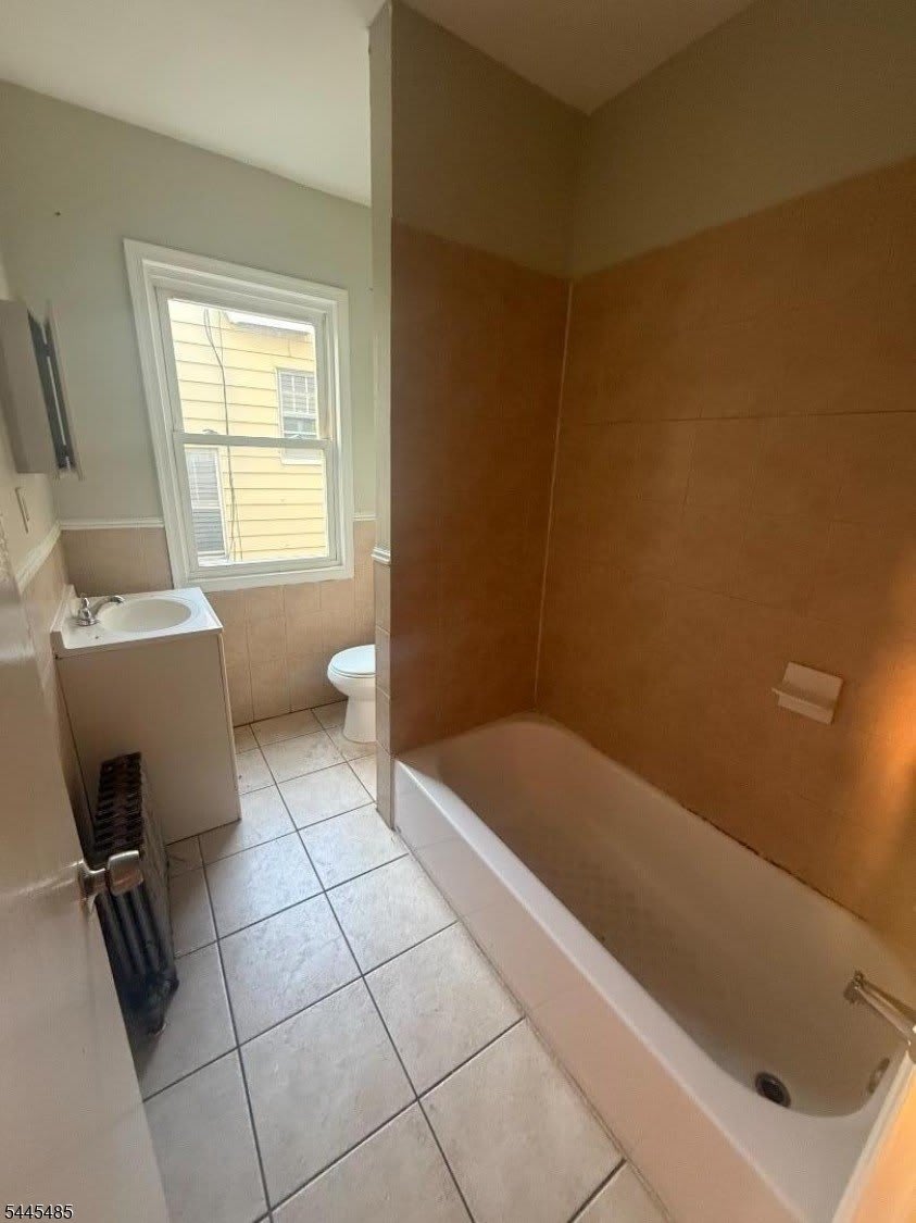 229 Alexander St – photo 4