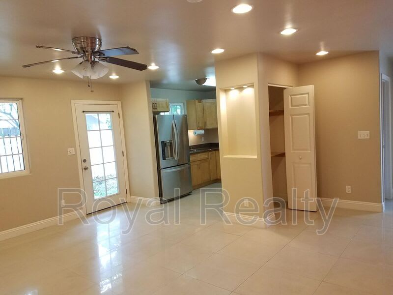 935 Kaipii St. (Downstairs) – photo 2