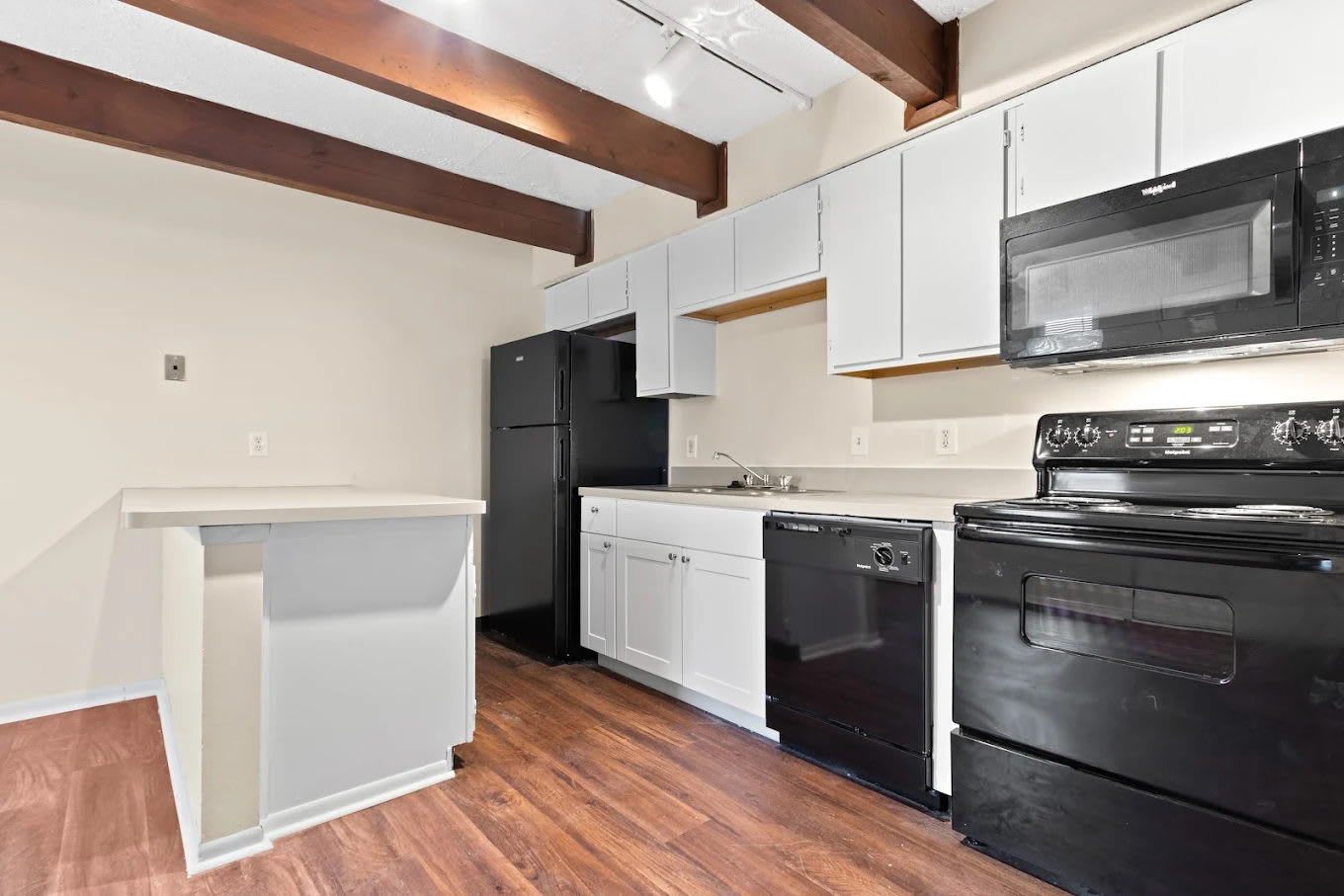 1020 Brooks End Court – photo 5