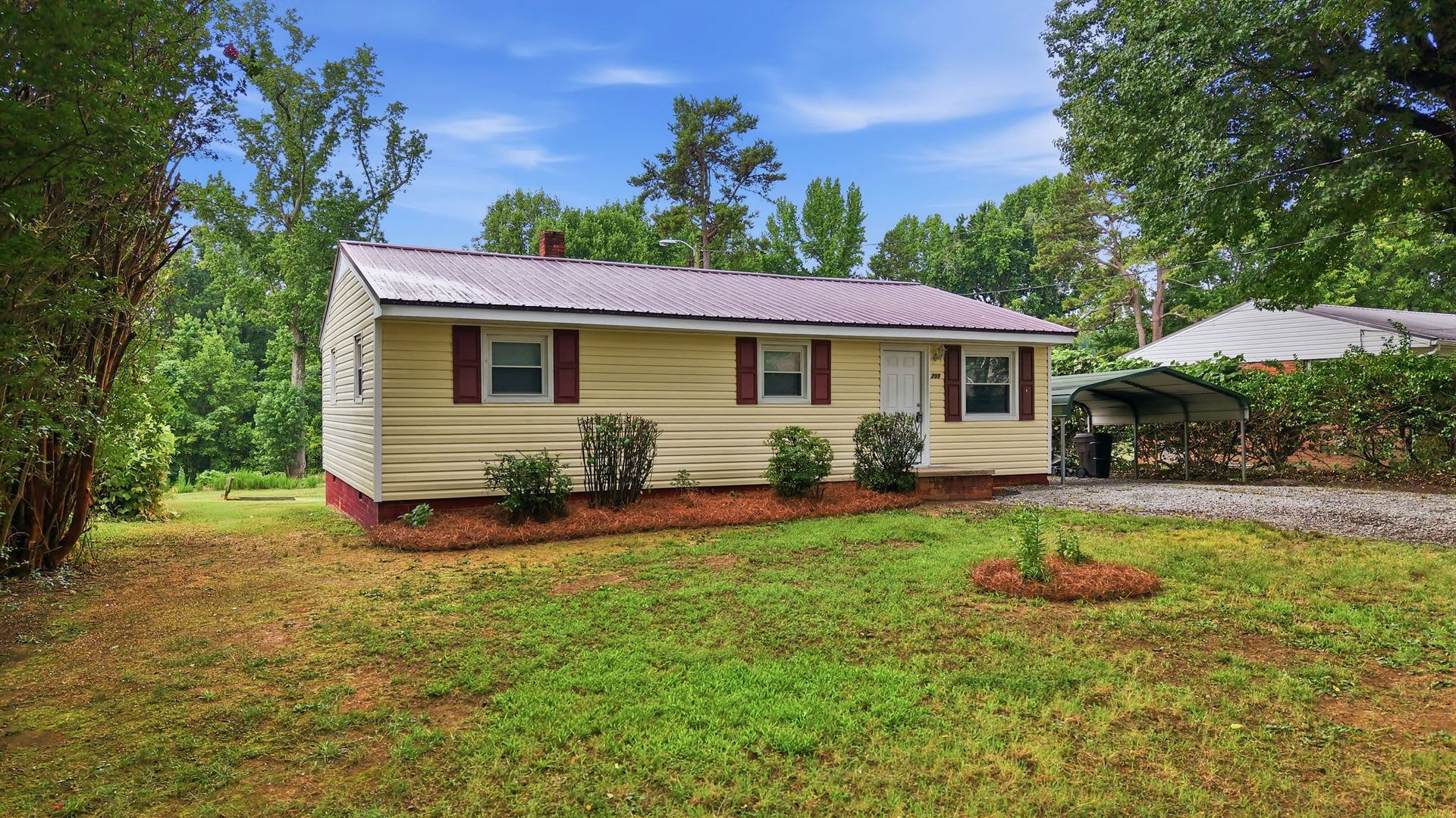 3 Bedroom 1 Bathroom – photo 3