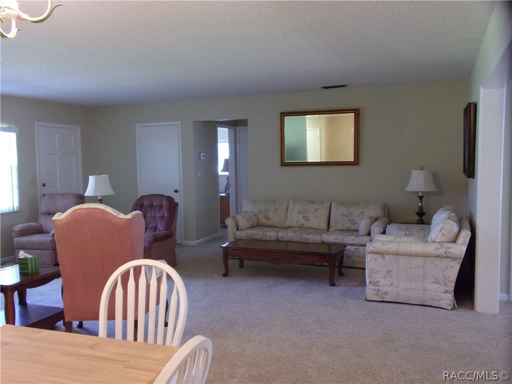 1821 Kimberly Lane – photo 3