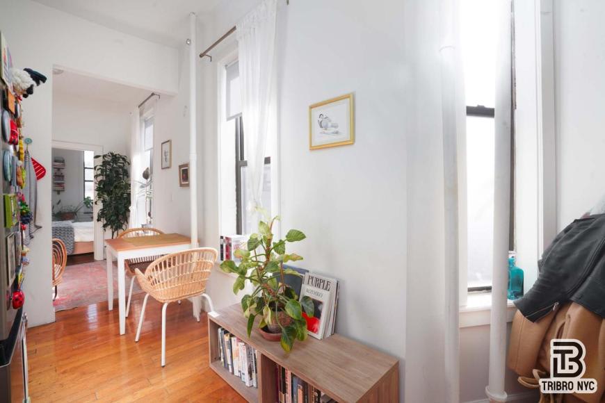 301 West 20th Street – photo 5