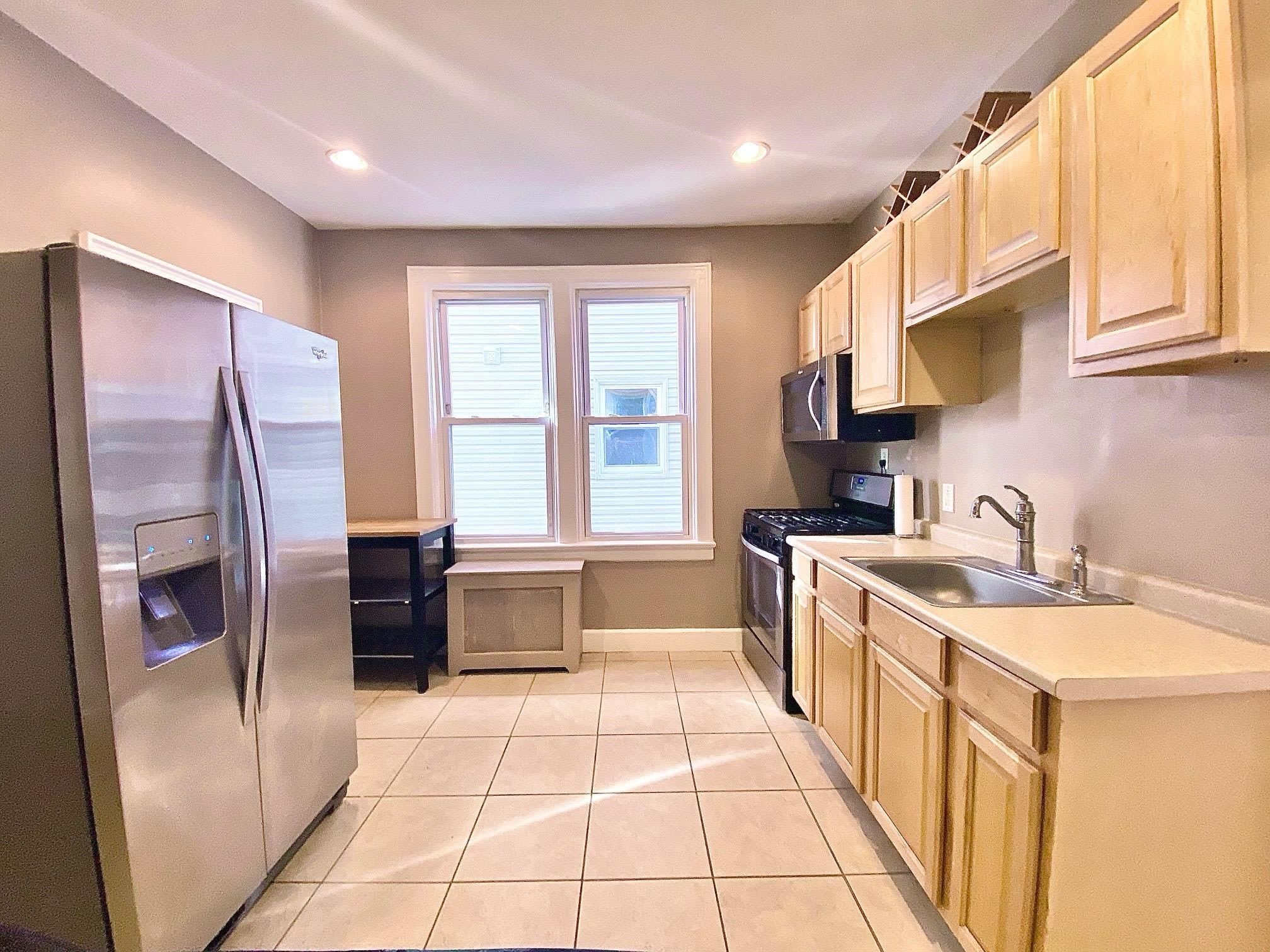 33 LONG ST – photo 2