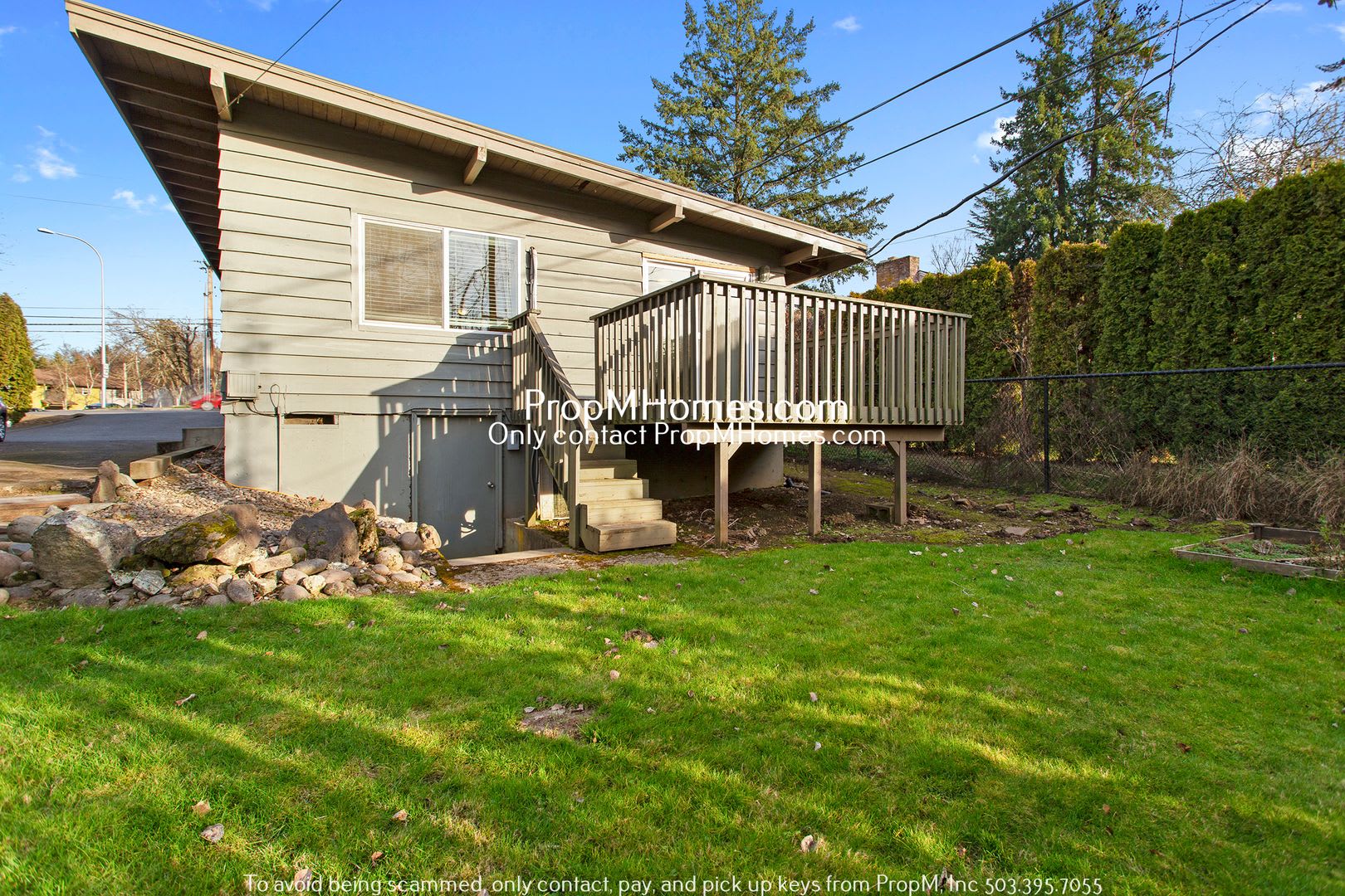 Light Bright 2 Bedroom Duplex In Sw Portland – photo 2