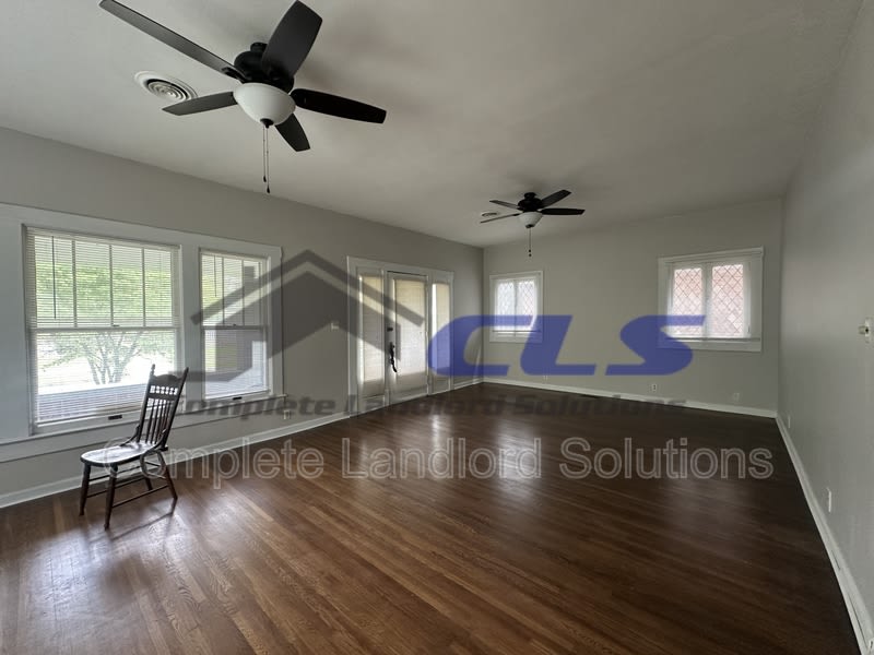 1301 South 9th Street – photo 2