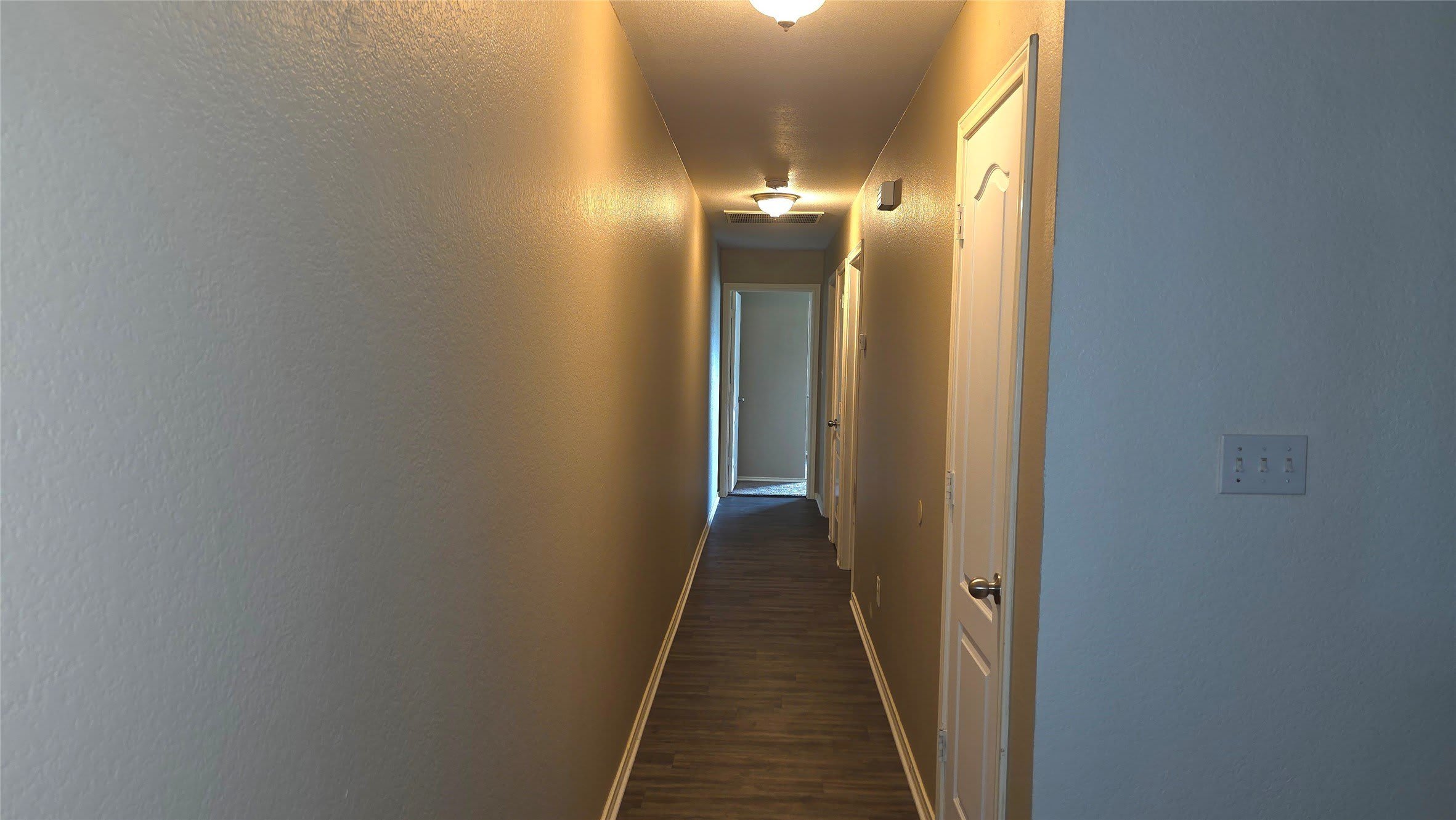 1662 Kennedy Street – photo 3