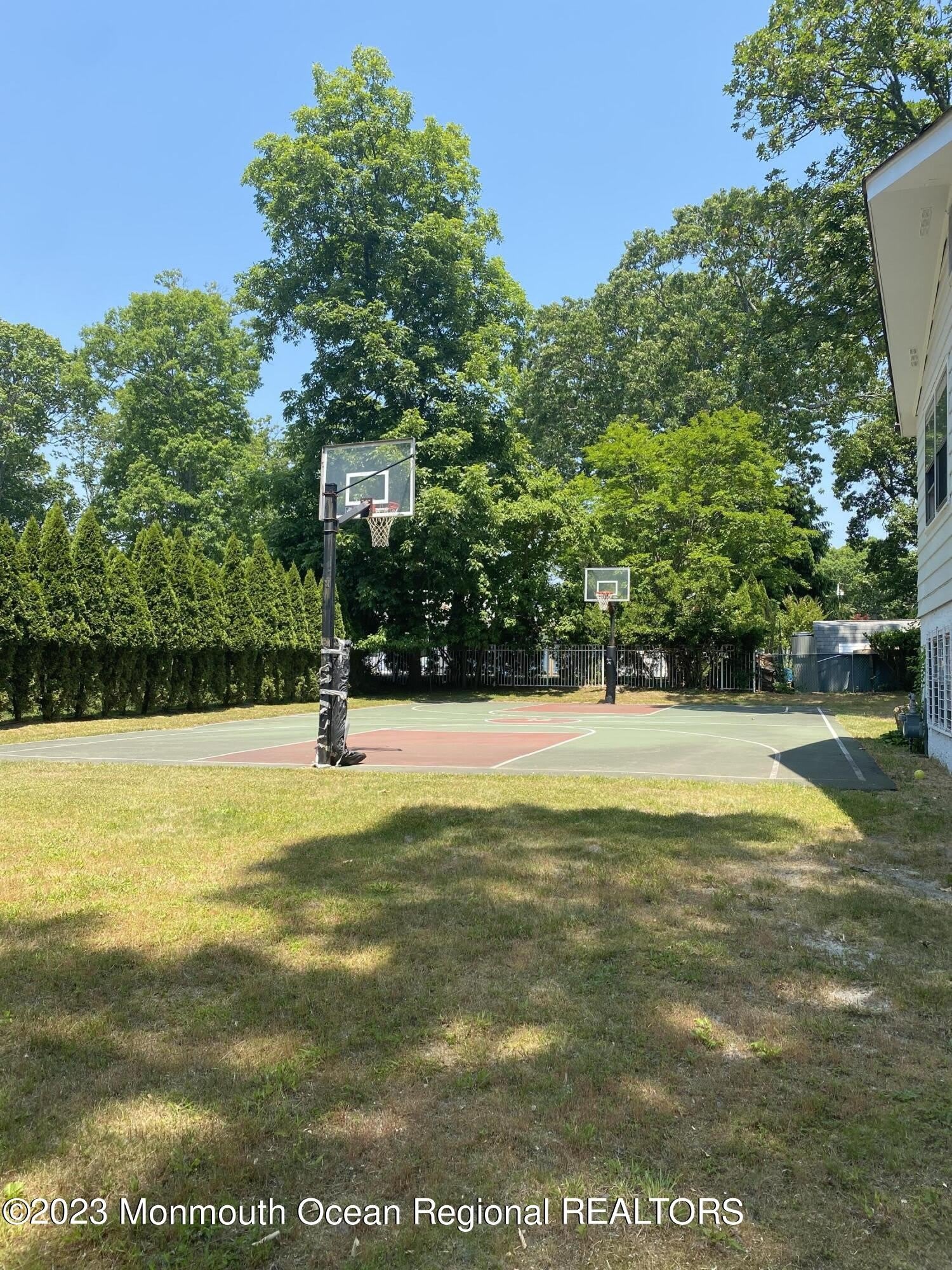 275 Garfield Avenue – photo 3