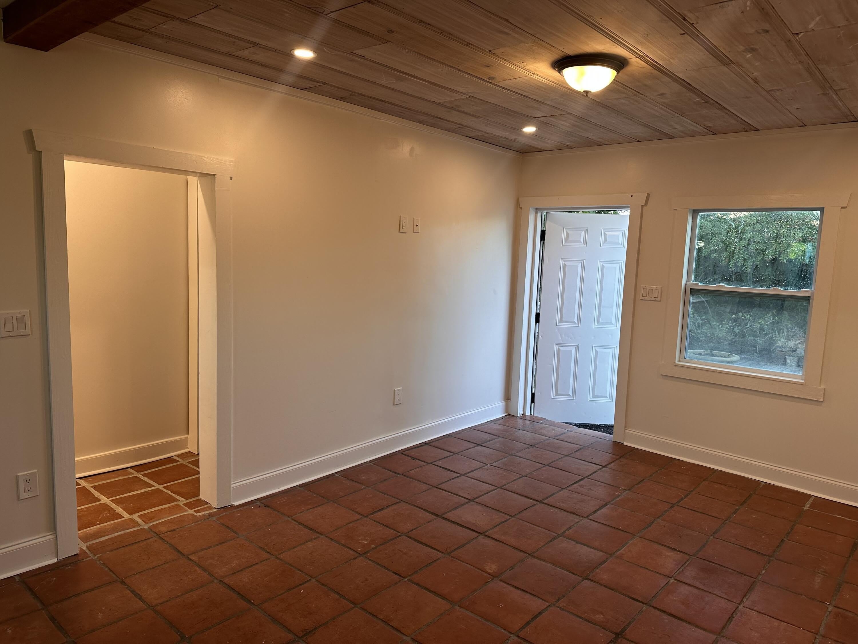 4707 Garden Avenue – photo 2