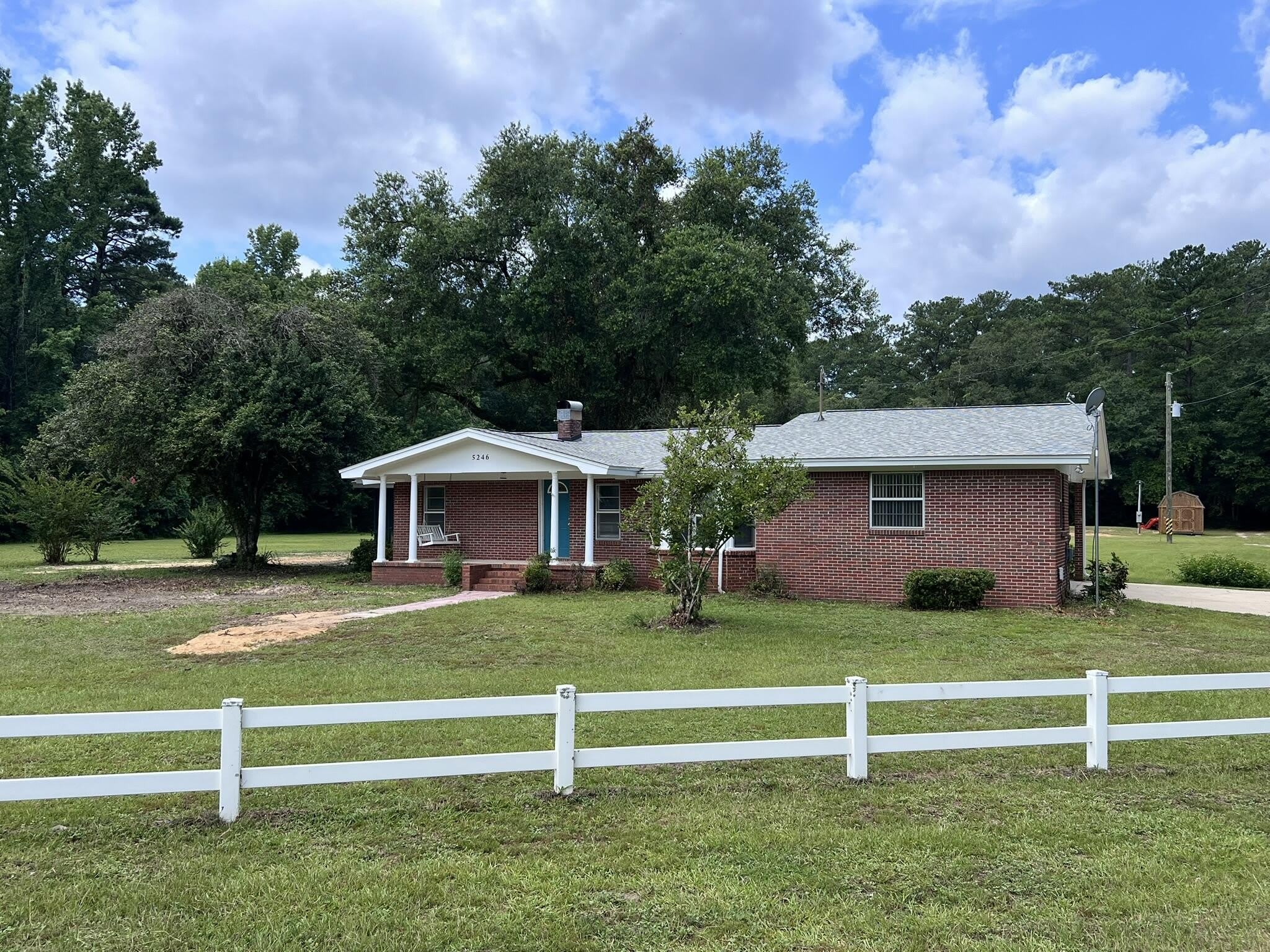 5246 Old River Road – photo 1