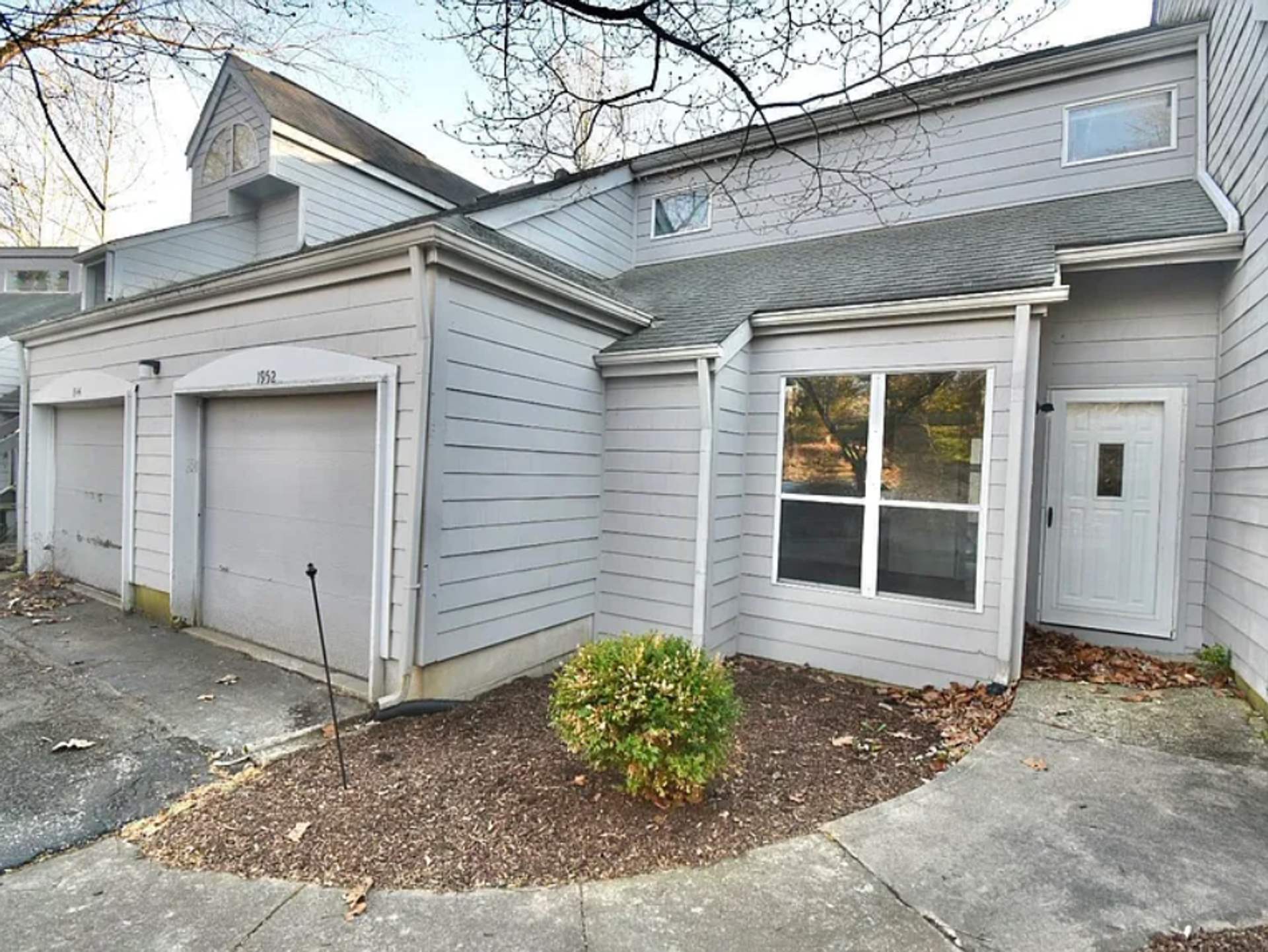 1938 E Bay Pointe Dr – photo 3