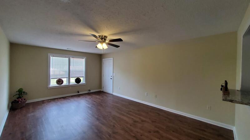 1121 B Micha Way – photo 5