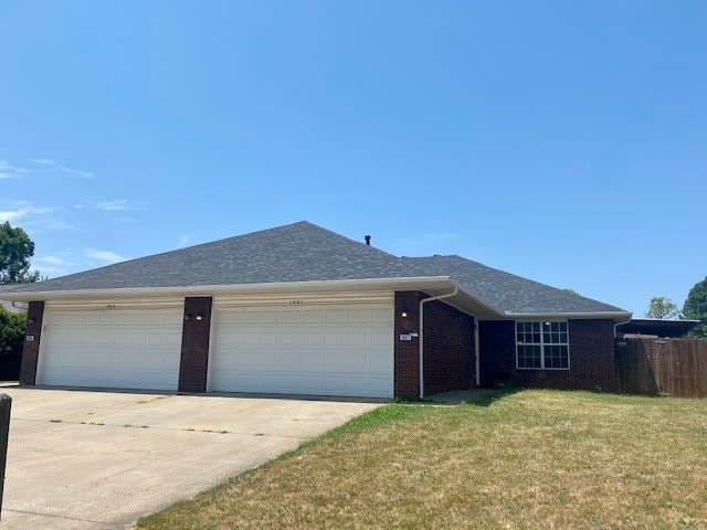 1907 N Pine Valley Drive – photo 1