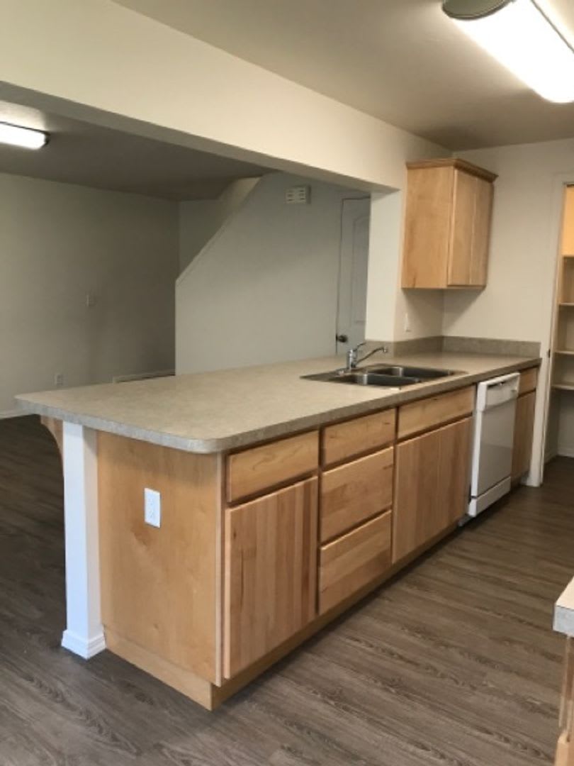759 Meadows Drive #2 – photo 4