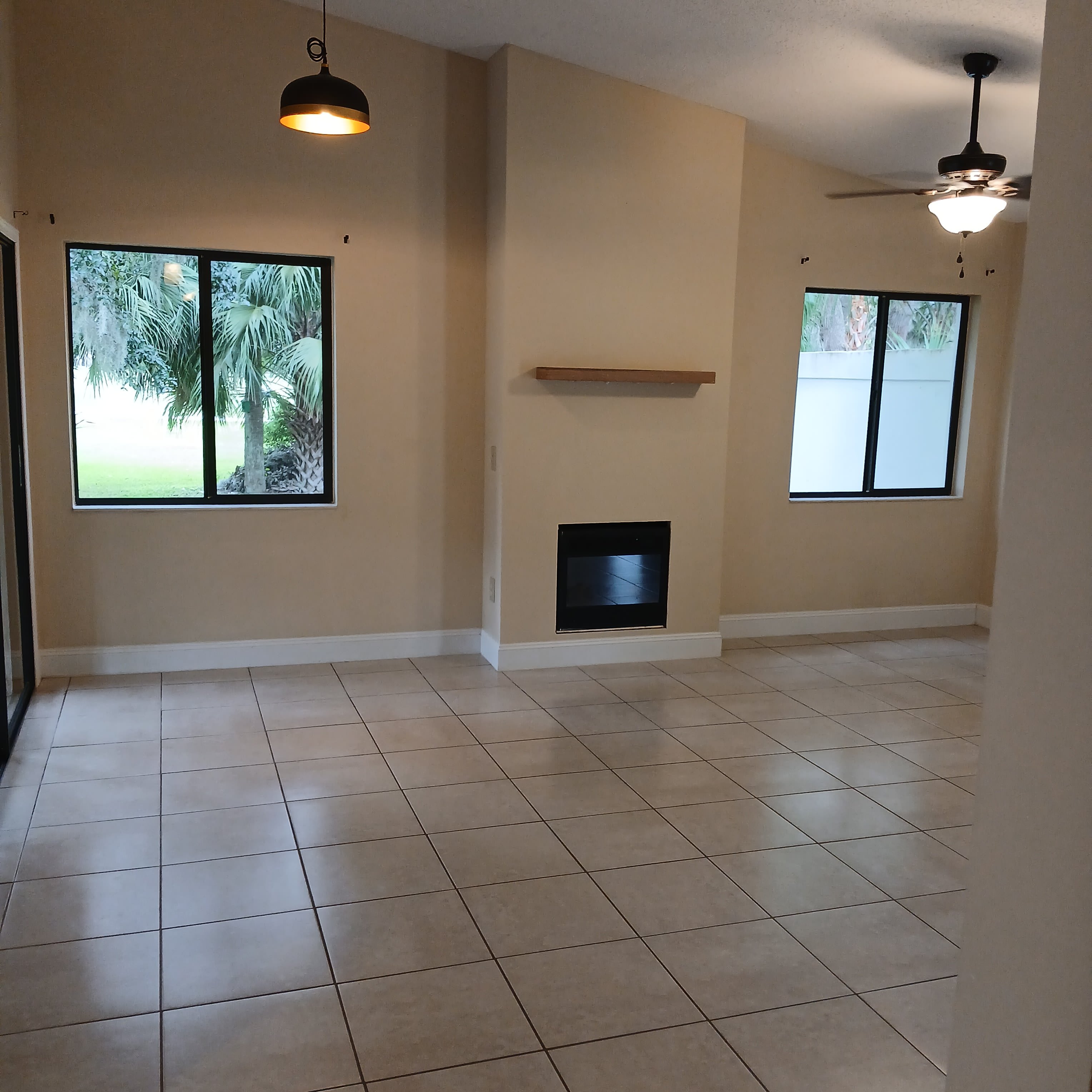 39 Club House Dr – photo 3