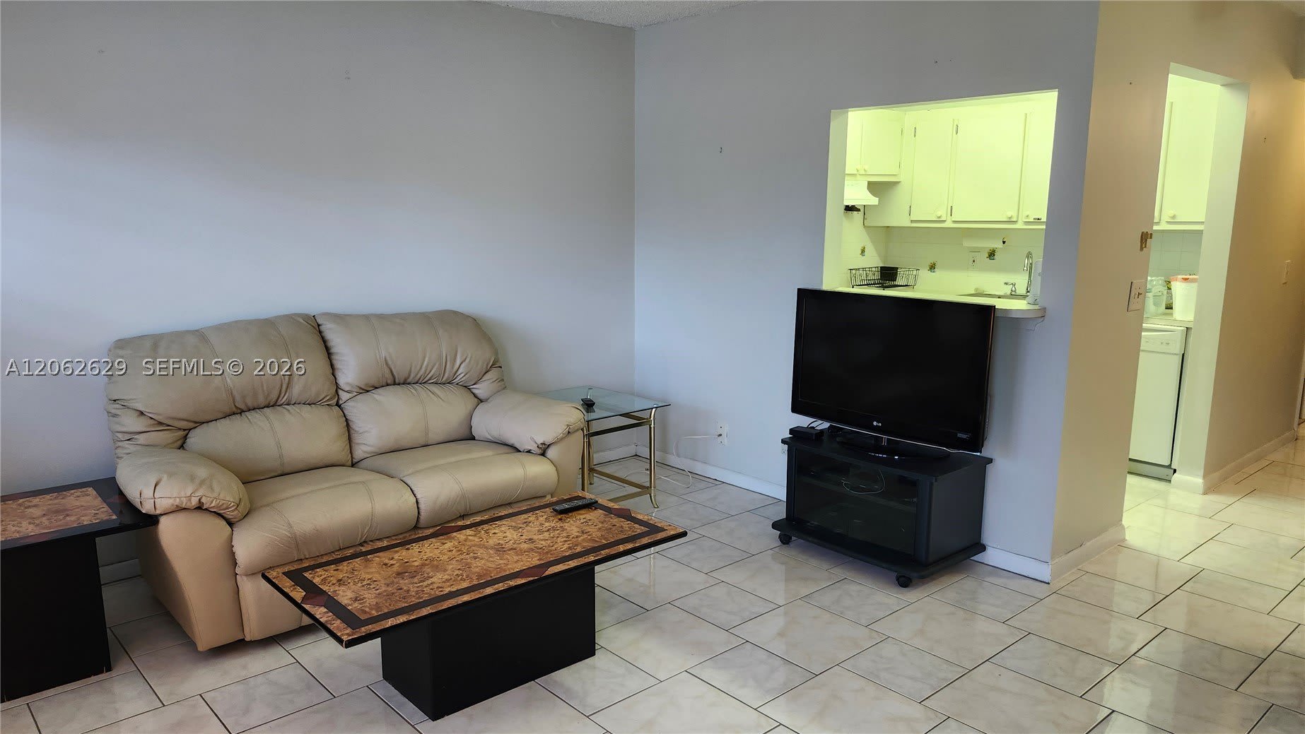 376 Durham L – photo 2