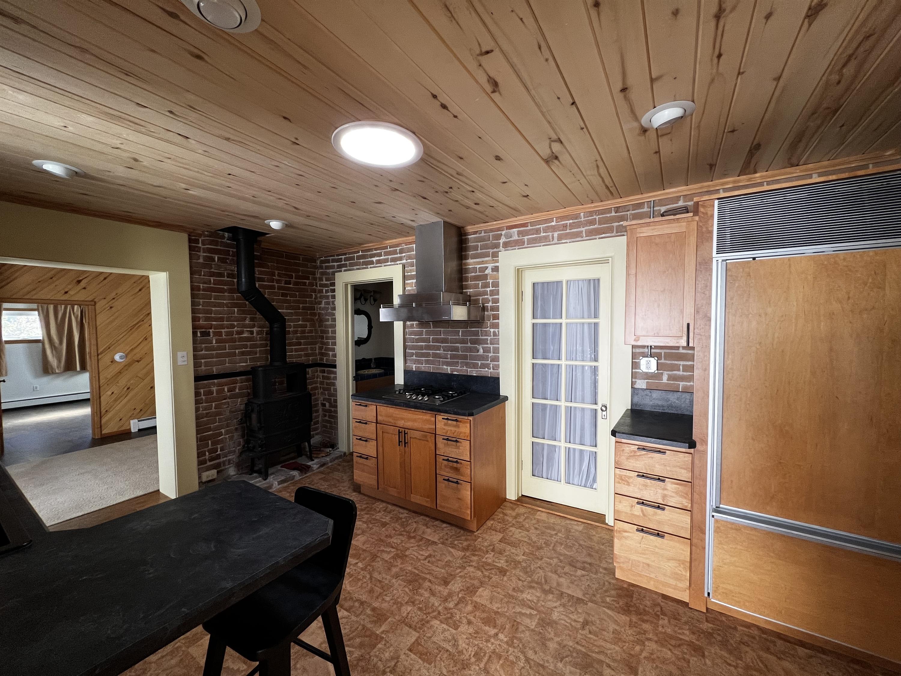 811 H Street – photo 5