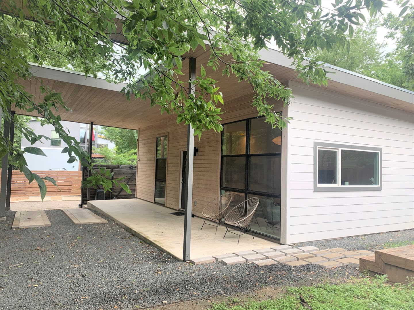Awesome East Austin Flat – photo 2