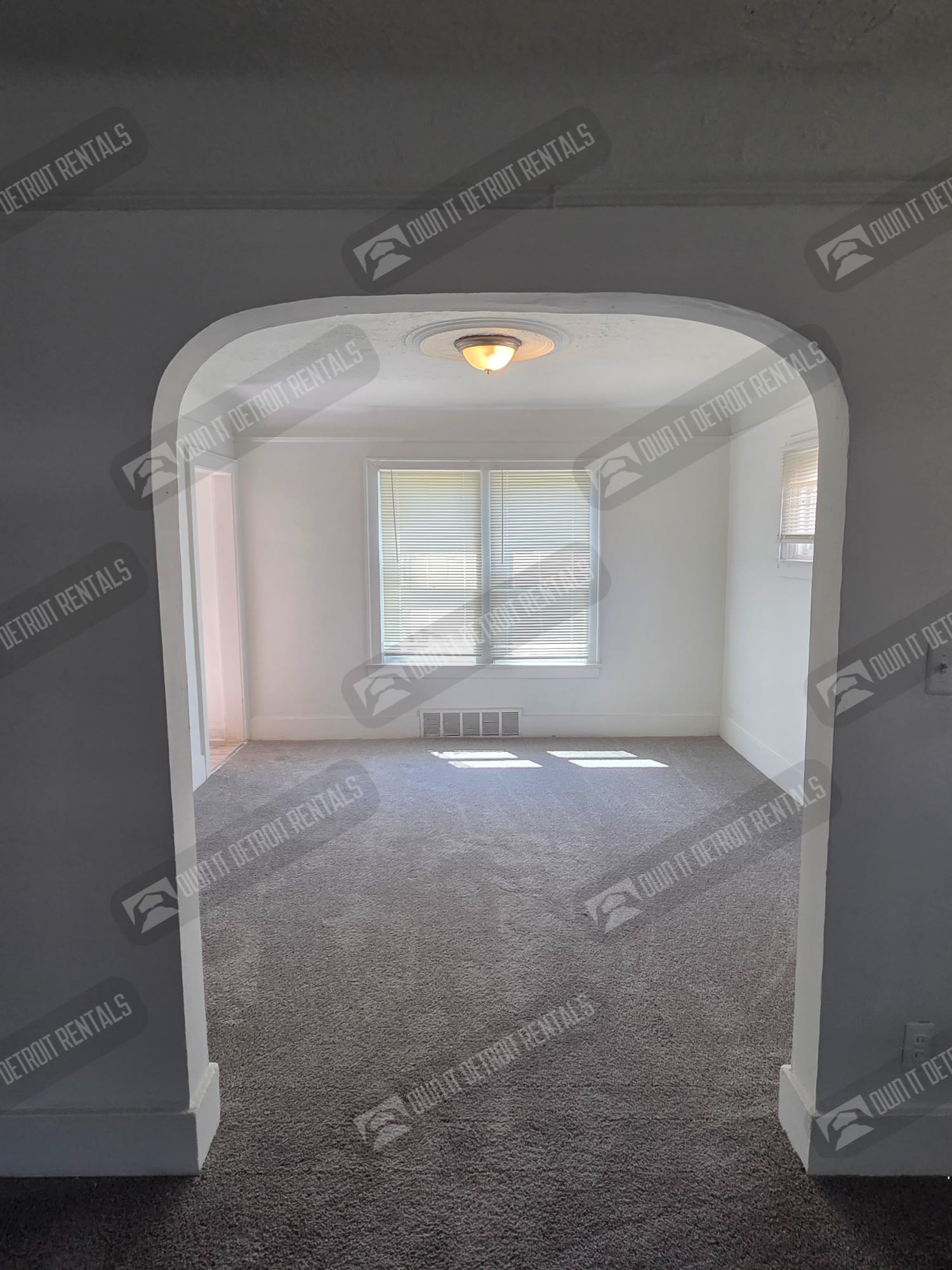 15757 Pinehurst St – photo 5