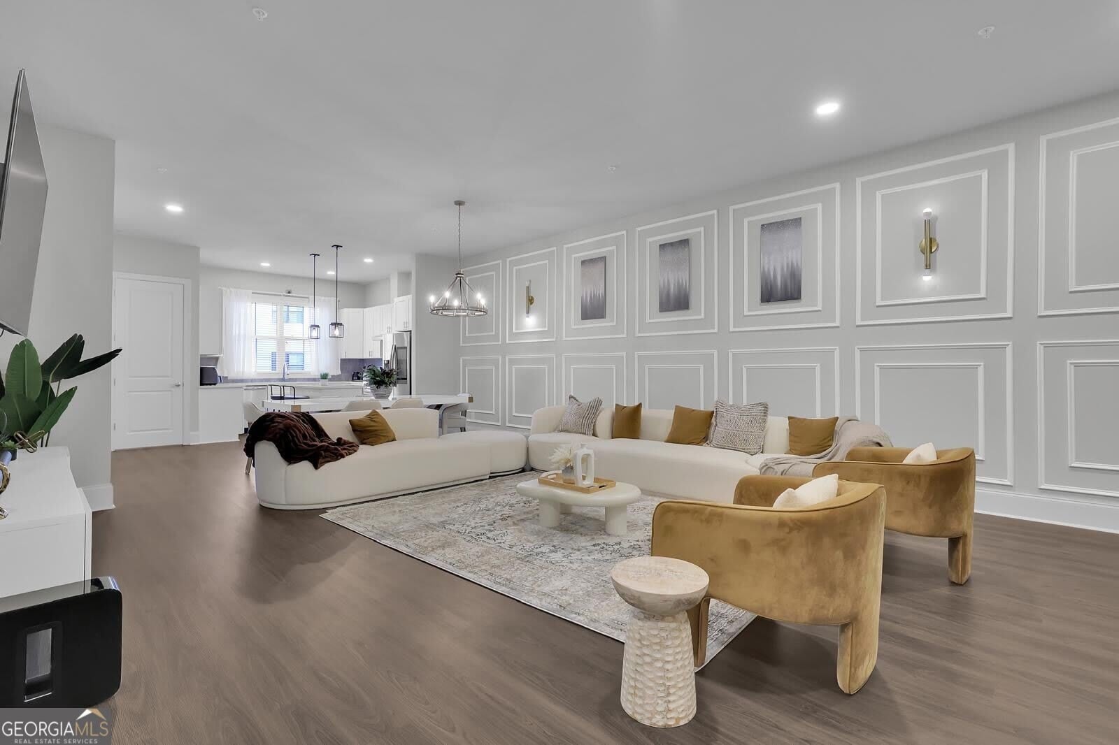 8026 Linfield Way – photo 2