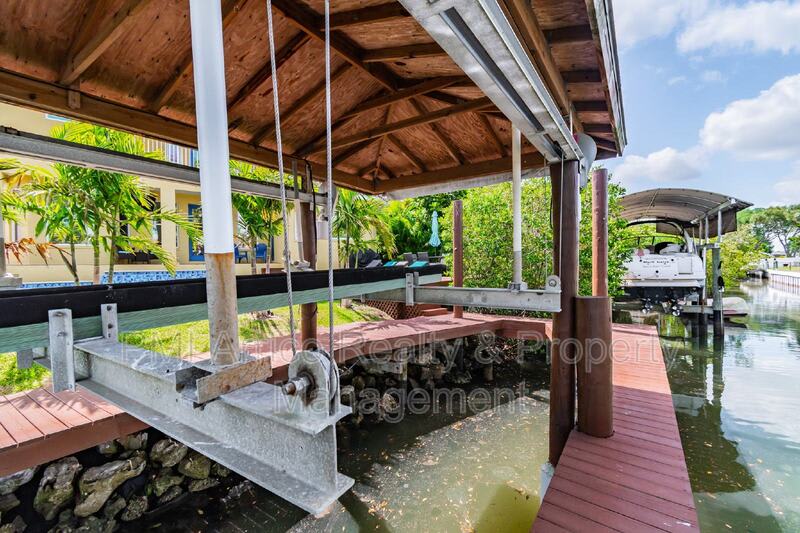 539 Treviso Dr – photo 2
